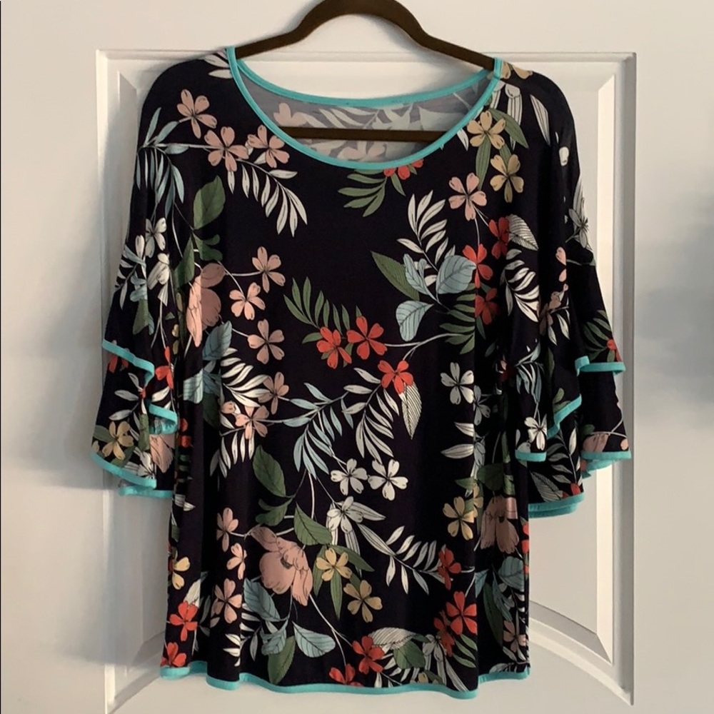 3/4 sleeve Top from Steinmart